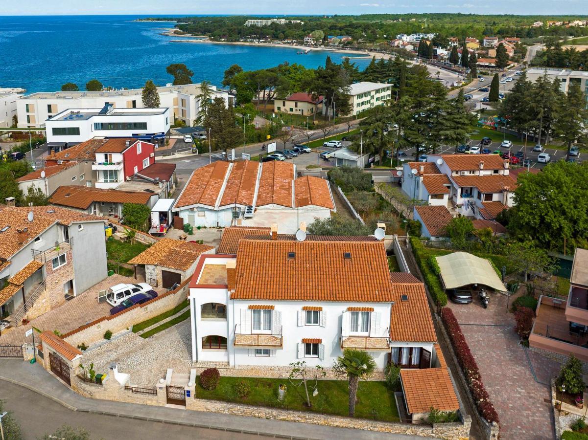 Vila Renato Porec Esterno foto