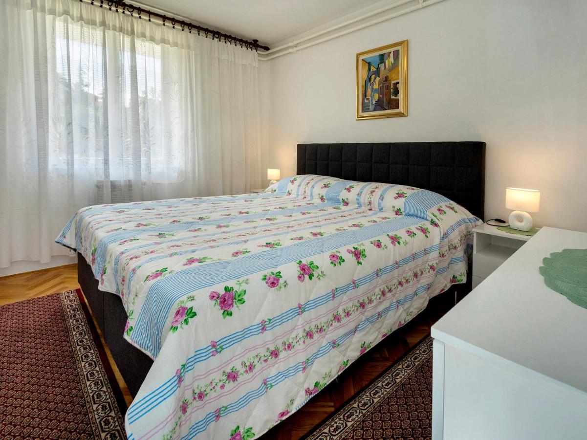 Vila Renato Porec Esterno foto