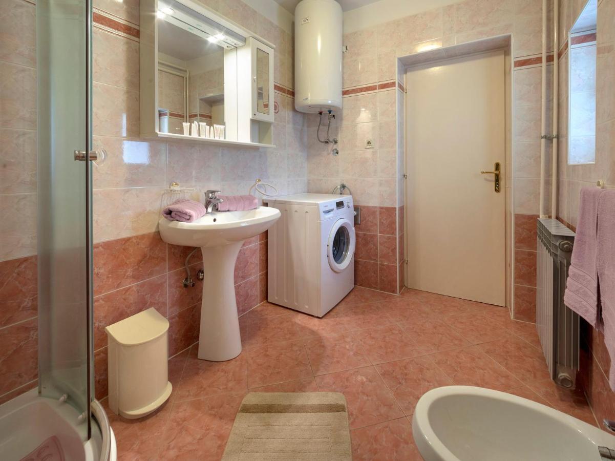 Vila Renato Porec Esterno foto